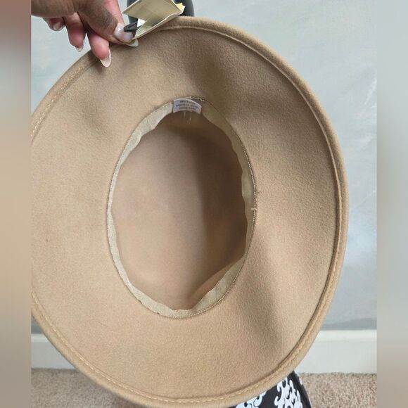 Vintage Laura Tyler Neutral Tan Wool Hat- Two Fur Pompous 22\' Diameter main image 4